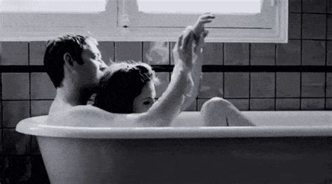5 Steamy Reasons Showering Together Skyrockets Your Intimacy Yourtango