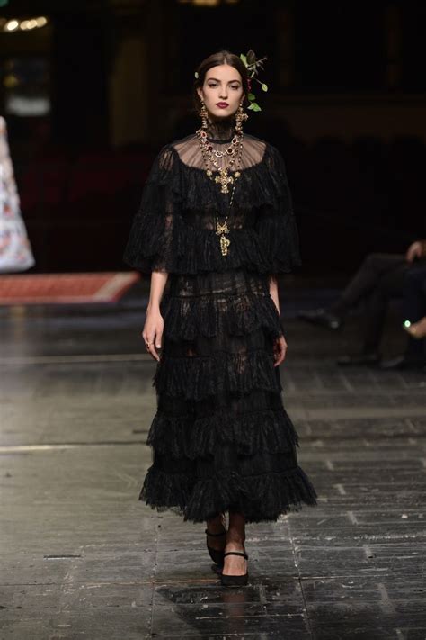 Rococo Etude Dolce And Gabbana Haute Couture Springsummer 2016