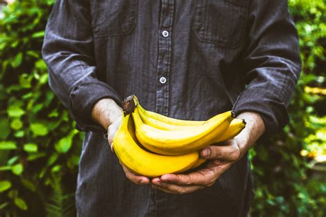 Men Are Masturbating With Banana Peels But At Least Theyre Getting