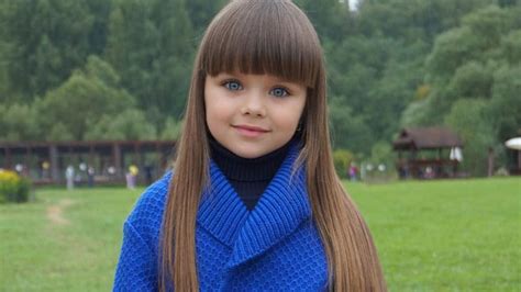 À 8 Ans Seulement Cette Jeune Russe Est Déjà Considérée Comme La Plus