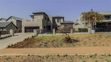 5 Bedroom House For Sale In Gauteng Midrand Waterfall Estate 1085