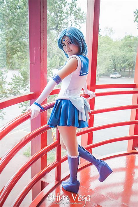 Sailor Mercury Cosplay