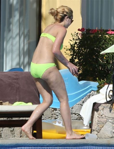 Amanda Bynes In Bikini At A Pool In Cabo San Lucas Hawtcelebs