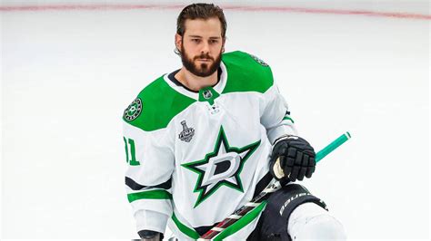 100 Tyler Seguin Wallpaper Kostenlos