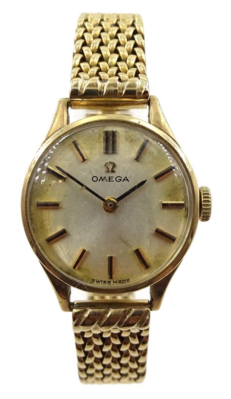 Omega 9ct Gold Ladies Wristwatch Manual Wind On 9ct Gold Bracelet