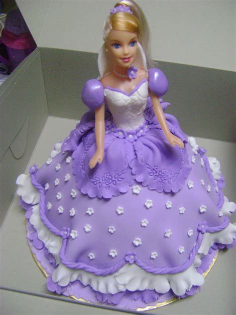 Invert on cake plate with widest part of cake on the bottom. IreneBakeLove: Princess Doll Cake - Purple Theme