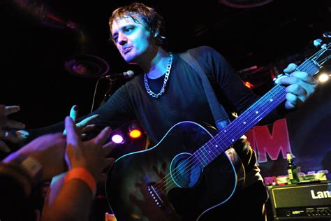 Singer pete doherty, who once dated supermodel kate moss, looks unrecognisable as he lives a quieter life in france. Pete Doherty paid damages by News Of The World publishers ...