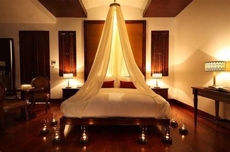 Romantic Bedrooms With Candles Images Valentine Bedroom Decor