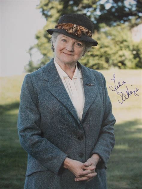 Julia Mckenzie Movies And Autographed Portraits Through The Decades