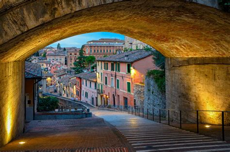 Perugia Travel Guide Umbria Tuscany Now And More