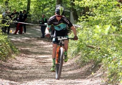 Mathias flückiger wins in les gets 🙌🏼 🚀. MTB: Mathias Flückiger legt in Heubach eine Solo-Nummer ...
