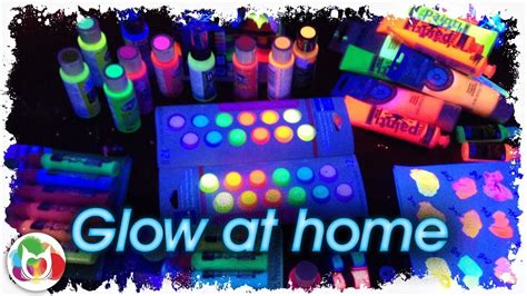 Live Glow At Home Diy Black Light Painting Party With The Art Sherpa