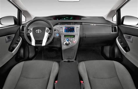 Toyota achieved this without sacrificing interior space. 2019 Toyota Prius Prime Price and Redesign | Toyota ...