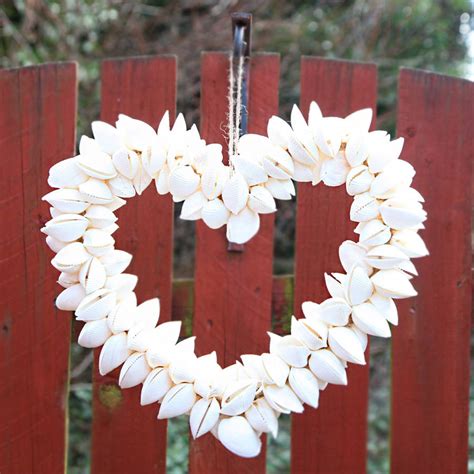 Large Shell Heart Wreath By Red Berry Apple
