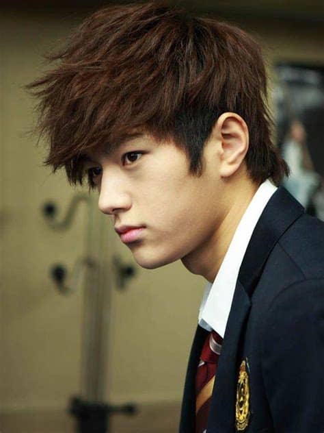 Have a look at these best asian men hairstyles, that range from unique and wild to korean pop trendy. Asian Hairstyles for Men - 30 Best Hairstyles for Asian Guys