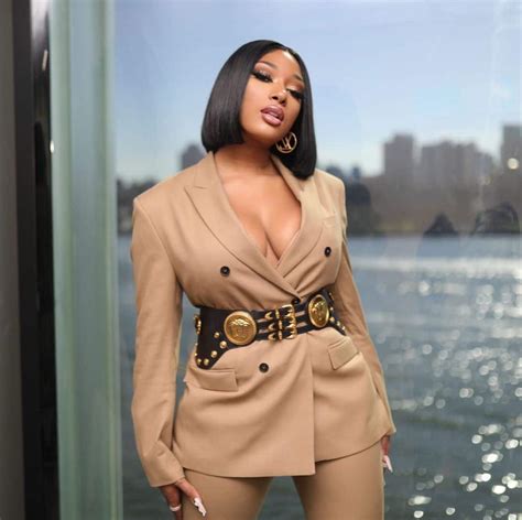 Buy merchandise, tickets, tour dates, videos, music and more. Megan Thee Stallion Blasts Back At Label Owner | WorldWide ...