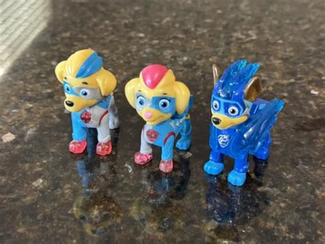 Nickelodeon Paw Patrol Super Paws Mighty Twins Pup Figures And Charged