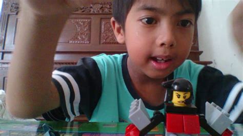 Azka Merangkai Mainan Lego Youtube