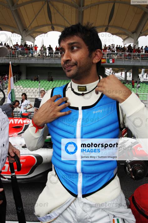 Narain Karthikeyan Ind Hispania Racing F1 Team Hrt On The Grid Formula One World