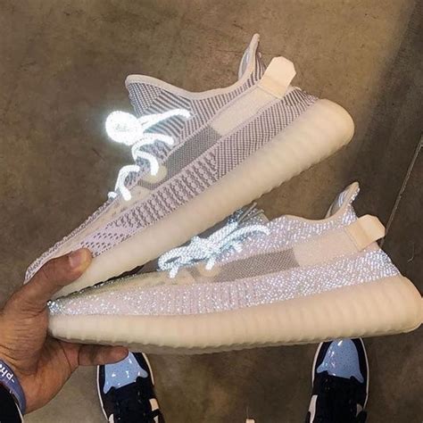 Static Reflective Static Yeezy Boost 350 V2 EF2905 Adidas Fashion