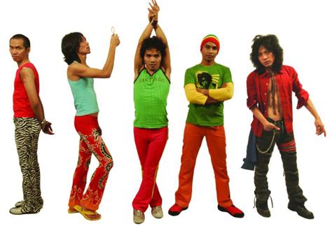 Karaoke dangdut orgen tunggal adalah sebuah aplikasi pemutar musik atau pemutar lagu karaoke atau non lirik. Download Midi Karaoke Gratis Band Populer ~ RIanada Organ Tunggal