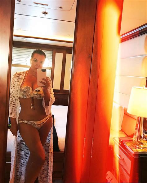 Kris Jenner Shows Off Her Hot Bikini Body