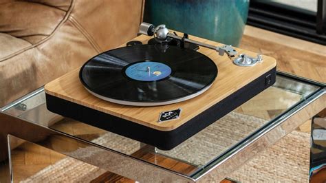 House Of Marley Stir It Up Wireless Turntable Review Livingetc