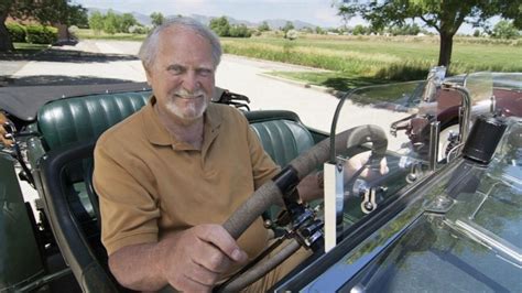 Video Best Selling Author Adventurer Clive Cussler Has Died Abc News