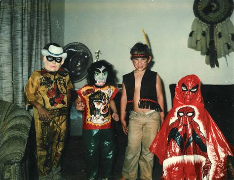 21 Adorable Photos Of Kids Halloween Costumes From The 1980s ~ Vintage