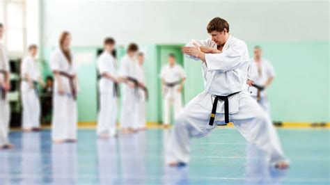 During sports karate kumite or combat, the range at which you spar is much greater compared to the distance of a real altercation. The Top Mental Benefits of Sports