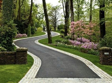 Brick Driveway Driveway Design Driveway Entrance Front Yard Design