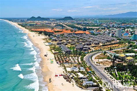 Đà nẵng là thành phố quan trọng nhất miền trung, đồng thời cũng là một trong 5 thành phố trực thuộc trung ương ở việt nam, đô thị loại 1 trung tâm. Võ Nguyên Giáp - con đường tri ân - Báo Đà Nẵng điện tử