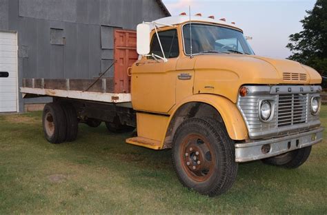 Wheat Truck 1967 Ford F600 Barn Finds