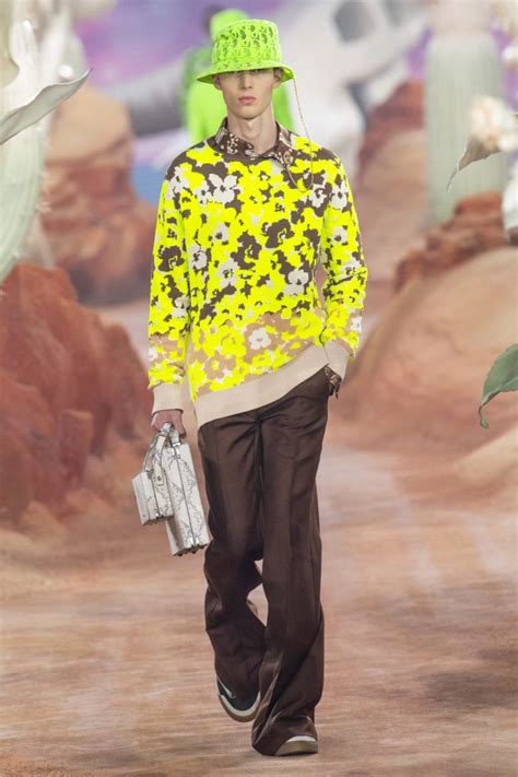 Dior Men PrintempsÉté 2022 Paris Fashion Week Essential Homme