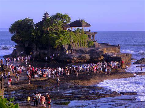 Wisata Pantai Di Bali Qoe Lakan