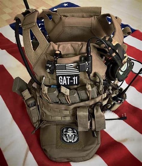 Pin By Trent Saur On Chest Rig And Plate Carrier Tactical Armor