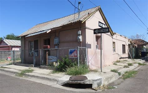 Barrio Azteca Historic District Laredo Texas Built In 1 Flickr