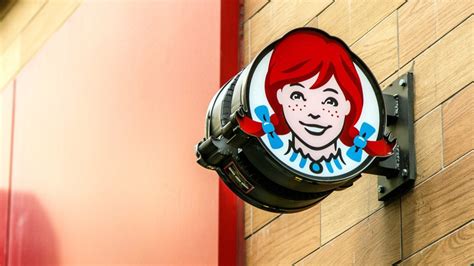 Wendys Founder Regretted Naming The Restaurant After His Daughter—here
