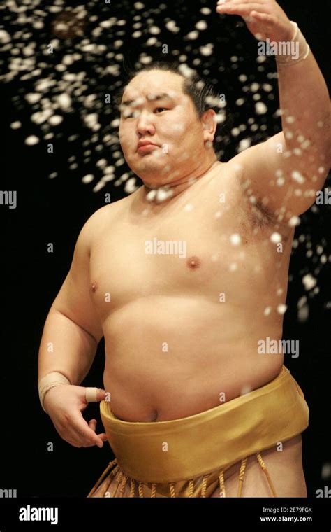 Championship Sumo High Resolution Stock Photography And Images Alamy