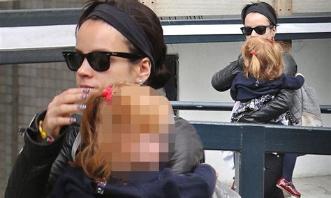 lily allen reunited with daughter ethel after whirlwind week daily mail online