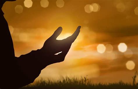 5 Uplifting Prayers For Positive Energy