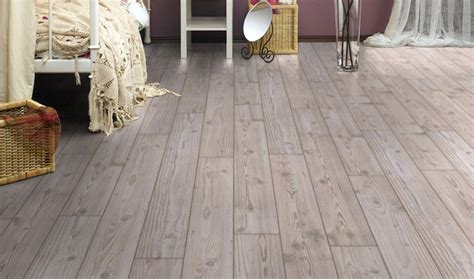 Suelos laminados suelos de instalación con clic, suelos laminados resistentes al agua. Instalación parquet laminado: por qué se levanta - Pavimarc
