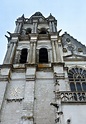La catedral de san luis de blois, francia. la fachada y el campanario ...