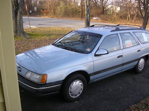 1991 Ford Taurus Wagon