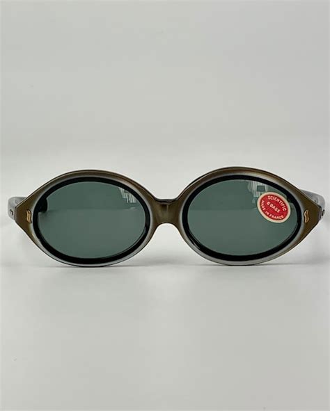 1960 s mod oval sunglasses made in france grayis… gem