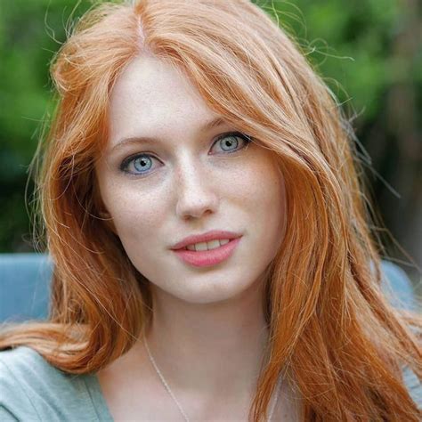 Pin De Victorgnostos En Redheads And Freckles Pelirrojas Pecas Hermosas Mujer Pelirroja