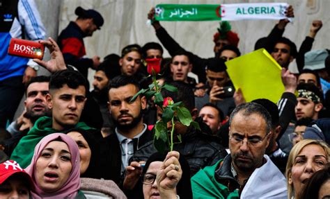 Algerias Unprecedented And Growing Protests In 10 Photos Al Jazeera