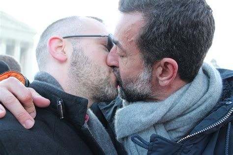 Gay Marriage Is Now Legal In The United States Supreme