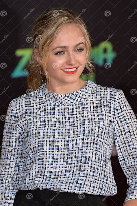 Sophie Reynolds Editorial Photography Image Of Event 171394112