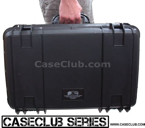Case Club Waterproof 5 Revolver Case With Accessory Pocket And Silica Gel
